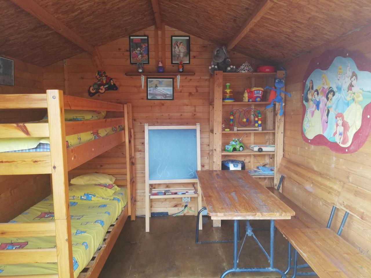 Holiday Home Cardona 滨海略雷特 外观 照片